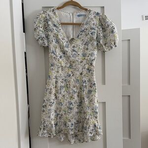 Adorable floral Cutout dress